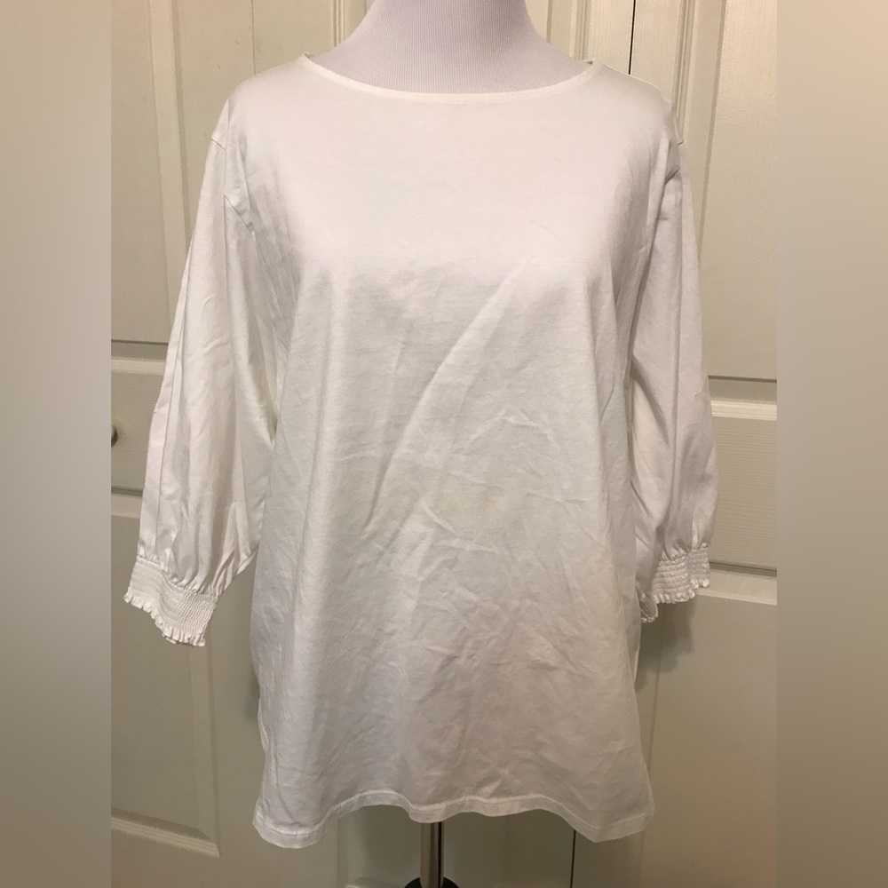 Uniqlo White 3/4 Sleeve Shirt Size Small